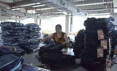 華帥箱包 以遠(yuǎn)見(jiàn)引領(lǐng)未來(lái)，以實(shí)力鑄就行業(yè)標(biāo)桿